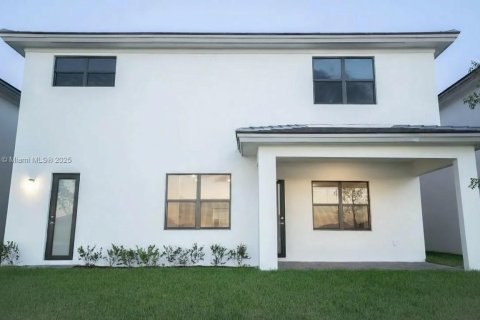 Купить виллу или дом в Мирамар, Флорида 5 спален, 314.1м2, № 1968603 - фото 14