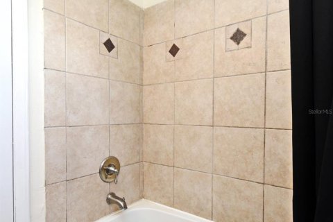 House in Orlando, Florida 2 bedrooms, 81.57 sq.m. № 1834632 - photo 23