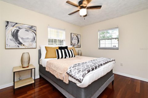 House in Orlando, Florida 2 bedrooms, 81.57 sq.m. № 1834632 - photo 13