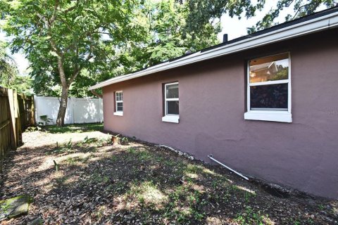 House in Orlando, Florida 2 bedrooms, 81.57 sq.m. № 1834632 - photo 28