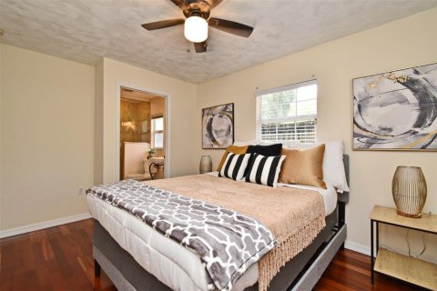 House in Orlando, Florida 2 bedrooms, 81.57 sq.m. № 1834632 - photo 14