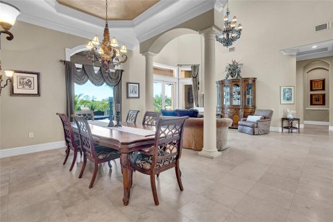 House in Seminole, Florida 5 bedrooms, 470.18 sq.m. № 1805460 - photo 5
