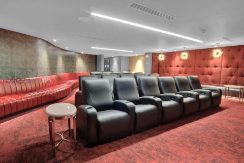 Купить кондоминиум в Санни-Айлс-Бич, Флорида 3 спальни, 141.58м2, № 2055061 - фото 26