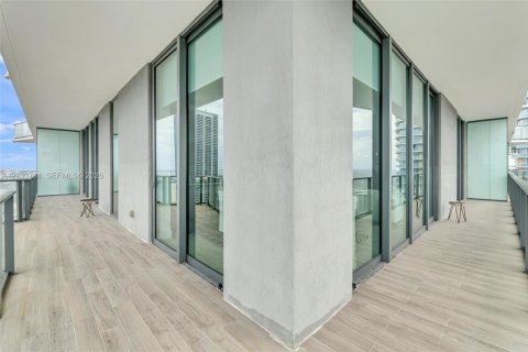 Condo in Miami, Florida, 3 bedrooms № 2185914 - photo 22