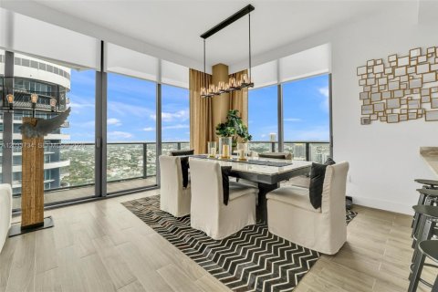 Condo in Miami, Florida, 3 bedrooms № 2185914 - photo 7