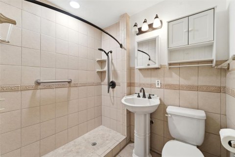 Condominio en venta en DeLand, Florida, 2 dormitorios, 111.11 m2 № 2235989 - foto 30
