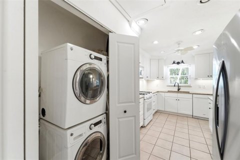 Condominio en venta en DeLand, Florida, 2 dormitorios, 111.11 m2 № 2235989 - foto 18