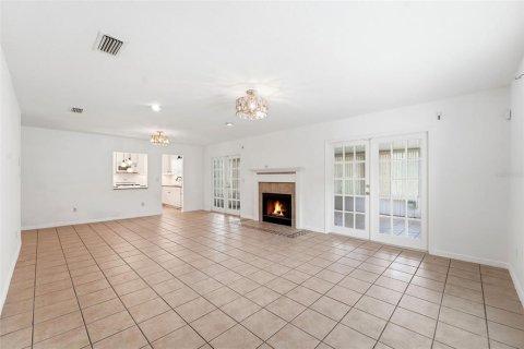 Condominio en venta en DeLand, Florida, 2 dormitorios, 111.11 m2 № 2235989 - foto 8