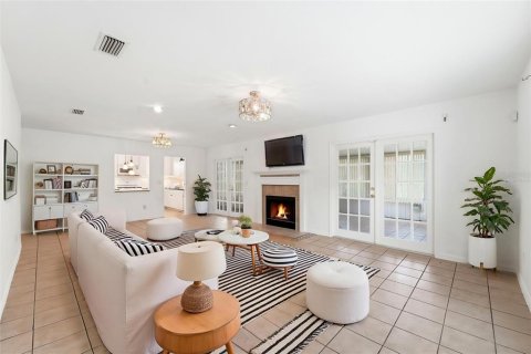 Condominio en venta en DeLand, Florida, 2 dormitorios, 111.11 m2 № 2235989 - foto 7