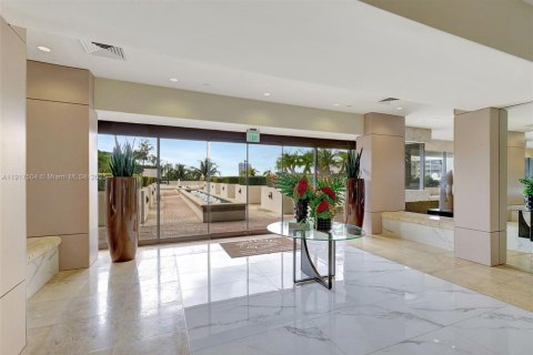 Condominio en venta en Aventura, Florida, 3 dormitorios, 176.51 m2 № 1973155 - foto 9