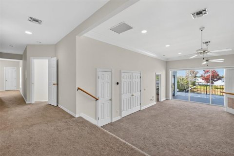 Casa en venta en Mount Dora, Florida, 5 dormitorios, 517.74 m2 № 2218932 - foto 28