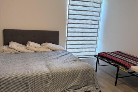 Condo in Sunny Isles Beach, Florida, 1 bedroom № 2087594 - photo 4