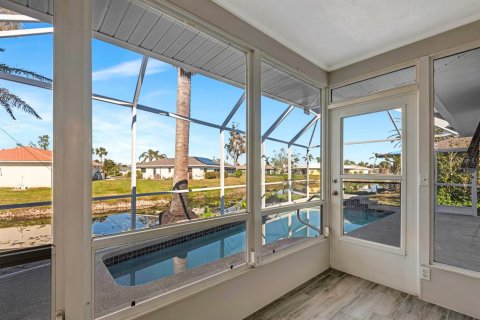 House in Venice, Florida 3 bedrooms, 159.98 sq.m. № 1525018 - photo 18