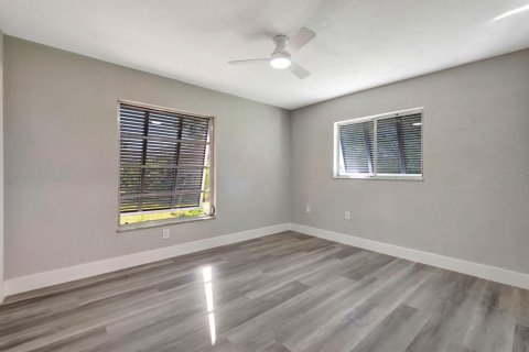 House in Venice, Florida 3 bedrooms, 159.98 sq.m. № 1525018 - photo 26