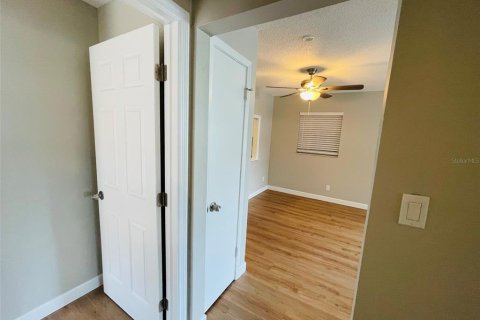 Apartamento en alquiler en Lakeland, Florida, 2 dormitorios, 81.29 m2 № 2215182 - foto 16