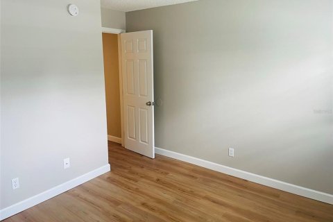 Apartamento en alquiler en Lakeland, Florida, 2 dormitorios, 81.29 m2 № 2215182 - foto 12