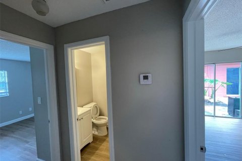 Apartamento en alquiler en Lakeland, Florida, 2 dormitorios, 81.29 m2 № 2215182 - foto 6