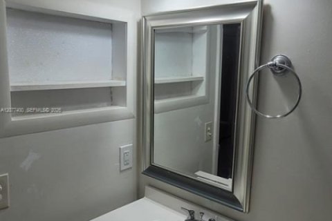 Copropriété à louer à West Palm Beach, Floride: 1 chambre, 57.13 m2 № 2319723 - photo 12