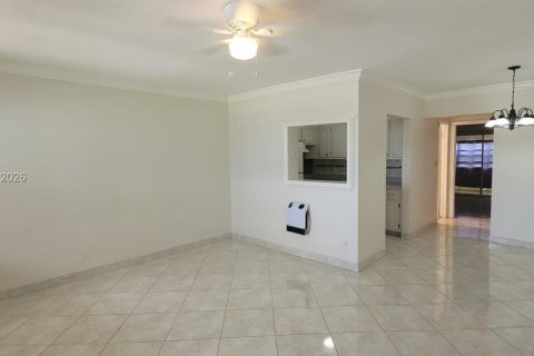Copropriété à louer à West Palm Beach, Floride: 1 chambre, 57.13 m2 № 2319723 - photo 6