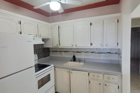 Copropriété à louer à West Palm Beach, Floride: 1 chambre, 57.13 m2 № 2319723 - photo 7