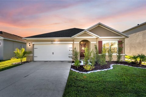 Villa ou maison à Lakeland, Floride 3 chambres, 155.33 m2 № 2419660