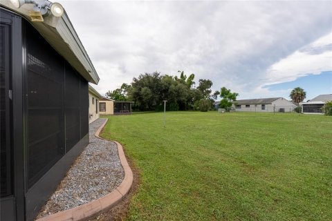 Villa ou maison à vendre à North Port, Floride: 3 chambres, 109.16 m2 № 1902653 - photo 25