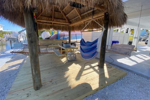 Villa ou maison à louer à Big Pine Key, Floride: 4 chambres, 218.51 m2 № 2180499 - photo 3