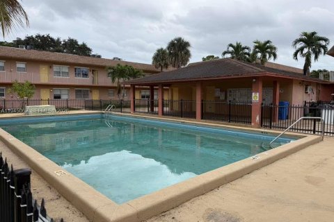 Copropriété à louer à Oakland Park, Floride: 1 chambre, 37.81 m2 № 2001237 - photo 17