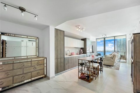 Купить кондоминиум в Майами, Флорида 1 спальня, 73.39м2, № 2042918 - фото 5