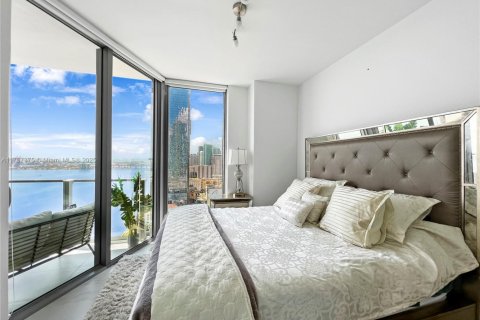 Купить кондоминиум в Майами, Флорида 1 спальня, 73.39м2, № 2042918 - фото 14