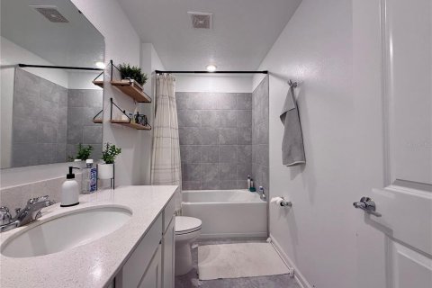 Casa en venta en Davenport, Florida, 4 dormitorios, 179.58 m2 № 1878217 - foto 12