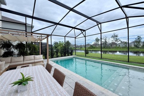 House in Davenport, Florida 4 bedrooms, 179.58 sq.m. № 1878217 - photo 18
