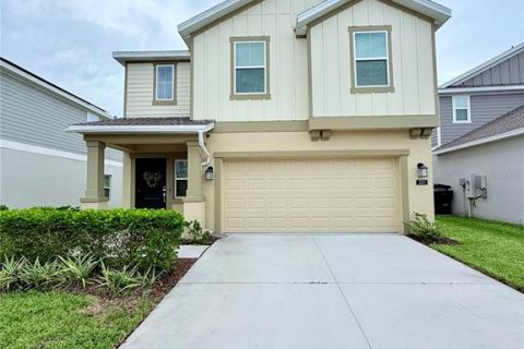 House in Davenport, Florida 4 bedrooms, 179.58 sq.m. № 1878217 - photo 1