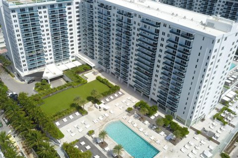 Condo à Miami Beach, Floride, 1 chambre  № 1977996