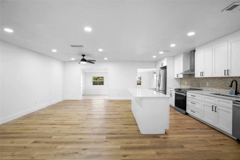 Villa ou maison à vendre à Winter Park, Floride: 4 chambres, 163.97 m2 № 1566035 - photo 7