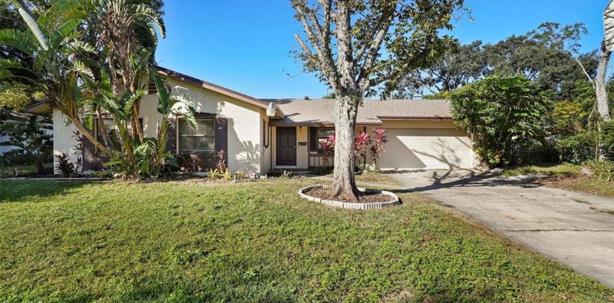 Villa ou maison à Winter Park, Floride 4 chambres, 163.97 m2 № 1566035