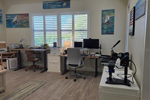 Casa en venta en Lady Lake, Florida, 4 dormitorios, 240.25 m2 № 2092433 - foto 30