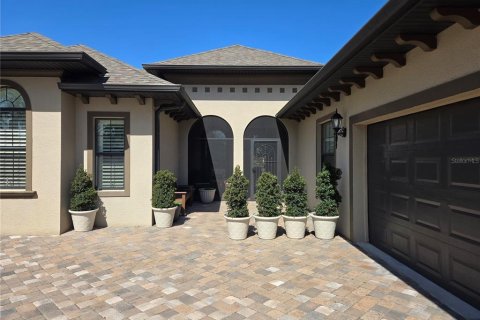 Casa en venta en Lady Lake, Florida, 4 dormitorios, 240.25 m2 № 2092433 - foto 4
