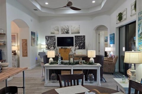 Casa en venta en Lady Lake, Florida, 4 dormitorios, 240.25 m2 № 2092433 - foto 11