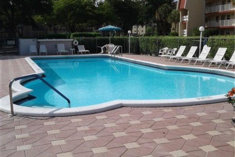 Copropriété à louer à Margate, Floride: 2 chambres, 86.4 m2 № 2085999 - photo 17