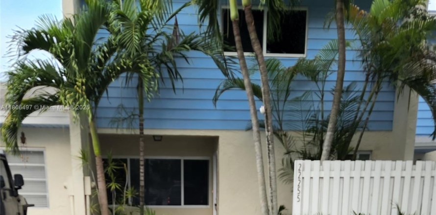 Touwnhouse à Cutler Bay, Floride 2 chambres, 135.45 m2 № 1739215