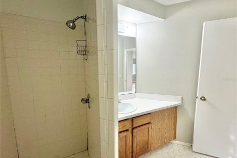Снять в аренду кондоминиум в Уинтер-Хейвен, Флорида 4 комнаты, 86.4м2, № 2148900 - фото 16