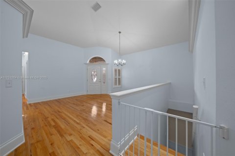House in Ocala, Florida 3 bedrooms, 265.42 sq.m. № 1729603 - photo 6