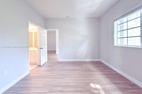 Condominio en venta en Homestead, Florida, 2 dormitorios, 97.36 m2 № 2013620 - foto 7