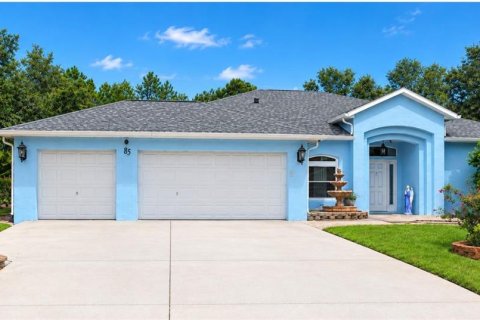 Casa en Palm Coast, Florida 3 dormitorios, 234.95 m2 № 2329444