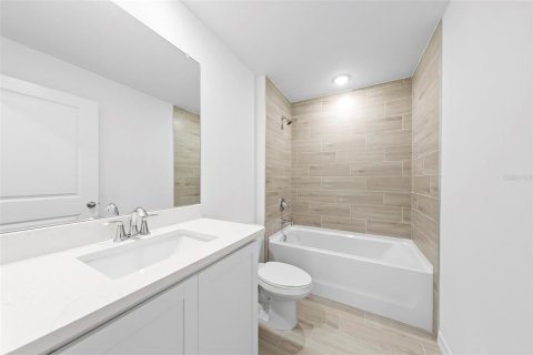 Купить виллу или дом в Порт-Шарлотт, Флорида 3 комнаты, 123.65м2, № 2420496 - фото 16