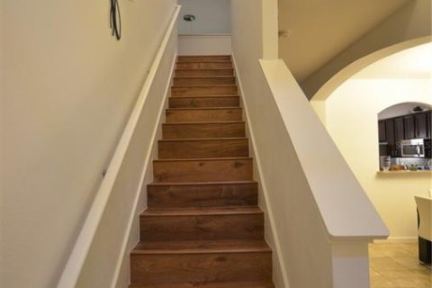 Casa en venta en Kissimmee, Florida, 6 dormitorios, 267 m2 № 1906292 - foto 21