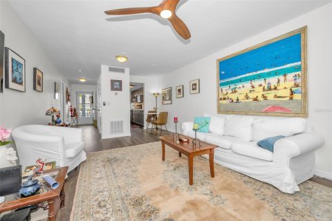 Condominio en venta en Dunedin, Florida, 1 dormitorio, 66.43 m2 № 1534482 - foto 16