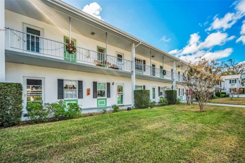 Condominio en venta en Dunedin, Florida, 1 dormitorio, 66.43 m2 № 1534482 - foto 1