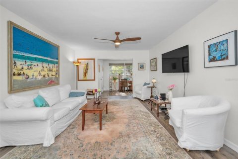 Condominio en venta en Dunedin, Florida, 1 dormitorio, 66.43 m2 № 1534482 - foto 17